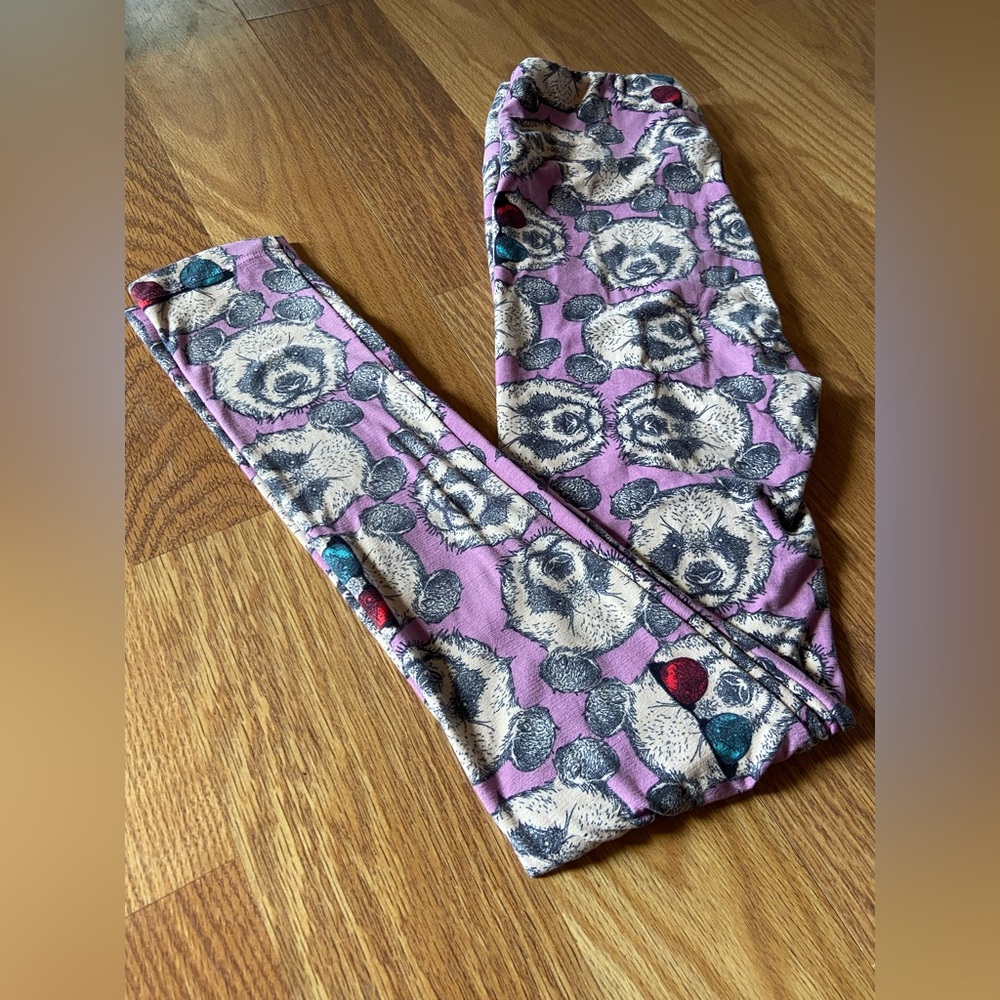 LulaRoe OS Panda Leggings
